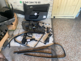 FORD FİESTA SAĞ ÖN KAPI CAM LASTİĞİ 2002-2008 MODEL