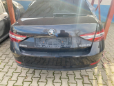 SKODA SUPERB 2018 SİYAH BAGAJ KAPAĞI SÖKME ORJINAL