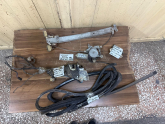 NISSAN SKYSTAR SAĞ ARKA KAPI CAM OLUK FİTİLİ ORJİNAL 00-08