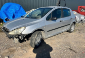 Peugeot 307 sol ön far