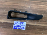 SEAT TOLEDO SOL ÖN KAPI İÇ ÇEKME KOLU ÇERÇEVESİ 96-03 MODEL