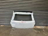 Volvo ex30 bagaj kapağı