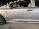 Oto Çıkma Parça / Toyota / Corolla / Kaporta & Karoser / Sol Ön Kapı / Çıkma Parça 