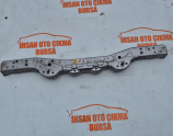 Toyota corolla ön panel üst sacı