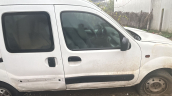 Kangoo sağ ön kapı beyaz renk