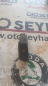 0K1941509 Audi A4 2014  dörtlü flașör düğmesi
