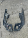 BMW F10 KAPUT İÇ PLASTİKLERİ ORJİNAL ÇIKMA