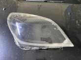 Opel Astra H sağ far camı