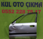 Mitsubishi Carisma 2001 Model Sol Ön Kapı Çıkma Parçası