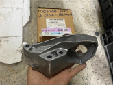 OPEL MOKKA A 1.6 DİZEL AKS BRAKETİ SIFIR ORJİNAL GM 95400936
