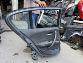 Oto Çıkma Parça / BMW / 1 Serisi / Kaporta & Karoser / Sol Arka Kapı / Çıkma Parça 