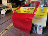 Oto Çıkma Parça / Renault / Captur / Kaporta & Karoser / Sol Ön Kapı / Çıkma Parça 