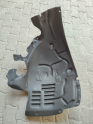 AUDİ A8 10-17 ÖN ÇAMURLUK DAVLUMBAZI SAĞ 4H0821172M