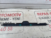 Suzuki SX4 S-Cross Ön tampon üst radyatör ızgarası