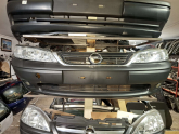 ÖZMEN OPEL VECTRA B ÖN TAMPON SAĞ SOL FAR SİS PANJUR IZGARA