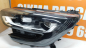 Oto Çıkma Parça / Renault / Megane / Far & Stop / Sağ Ön Far / Çıkma Parça 