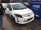 Toyota auris kapı döşemeleri