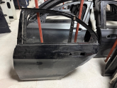 MERCEDES C SERİSİ W205 ÇIKMA ORJİNAL SOL ARKA KAPI N2
