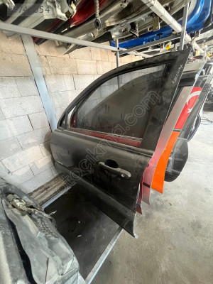 KİA SPORTAGE SOL ÖN KAPI