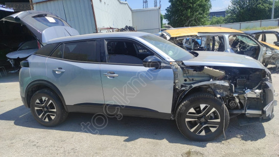 2023 model pejo 2008 sağ ön kapı