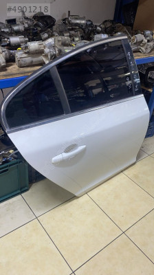 VOLVO S60 SAĞ ARKA KAPI