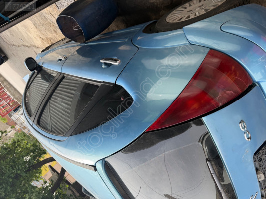 Citroën C3 sağ arka kapı