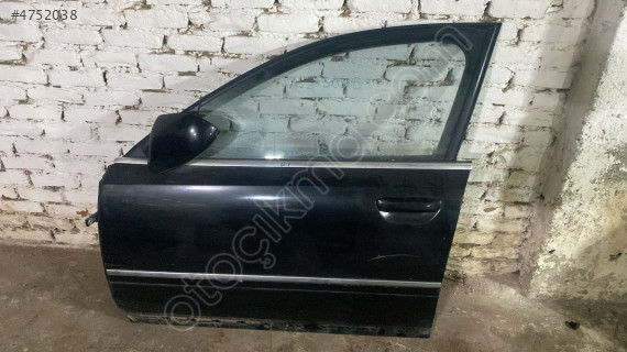 AUDİ A8 SOL ÖN KAPI