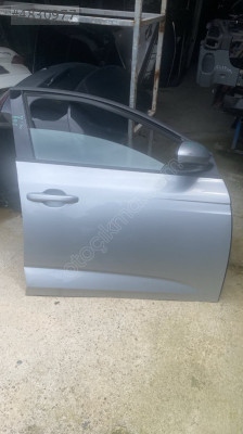 RENAULT MEGANE4 SAĞ ÖN KAPI OTO FEDAİ