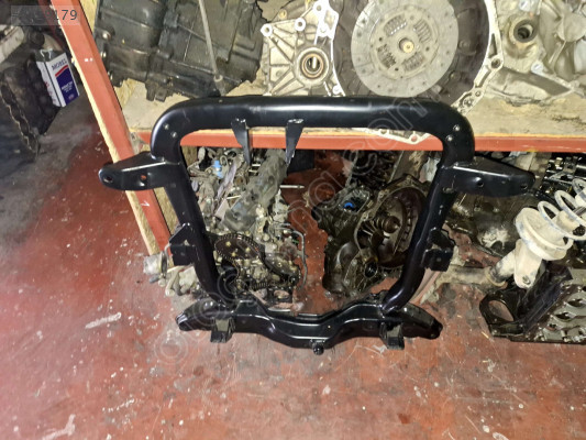 CORSA C COMBO MERİVA ÖN TRAVERS ALT BEŞİK