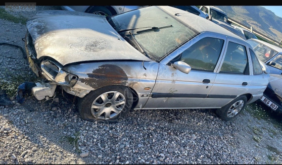 Ford escort sol ön kapı kilidi