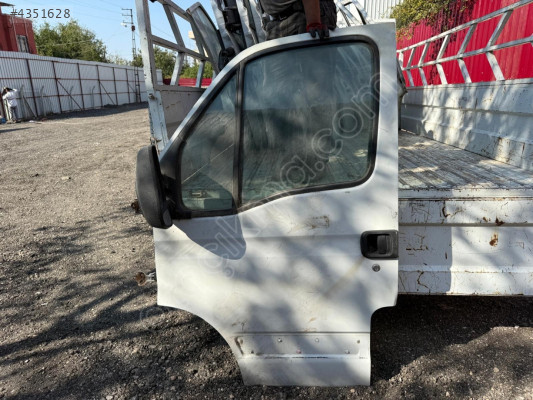 RENAULT MASTER SOL ÖN KAPI DIŞ AÇMA KOLU ORJİNAL