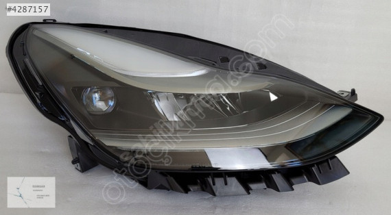 TESLA MODEL Y FAR SAĞ LOGOLU SIFIR