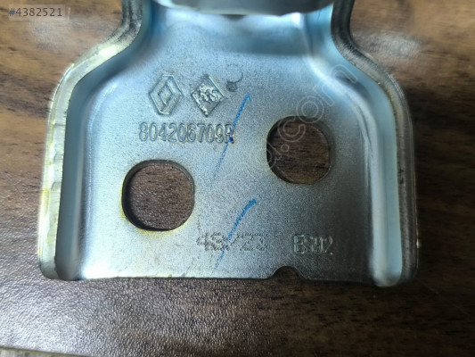 CLİO SOL ALT KAPI MENTEŞESİ