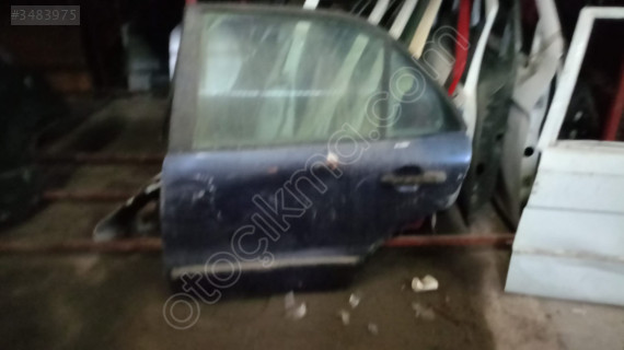 Fiat merea sol arka kapı  2000