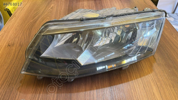 SKODA OCTAVİA SOL FAR