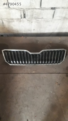 SKODA SUPERB 2016 ÖN PANJUR