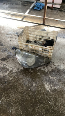 HONDA JAZZ SAĞ ÖN FAR