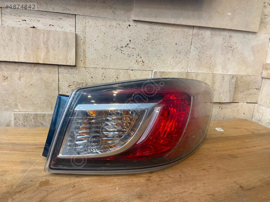 MAZDA 3 SAĞ ARKA STOP BBM451150