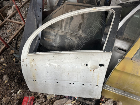 Citroen c3 sol ön kapı çıkma