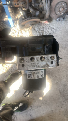 RENAULT CLİO5.5 ABS BEYNİ 476605713R OTO FEDAİ