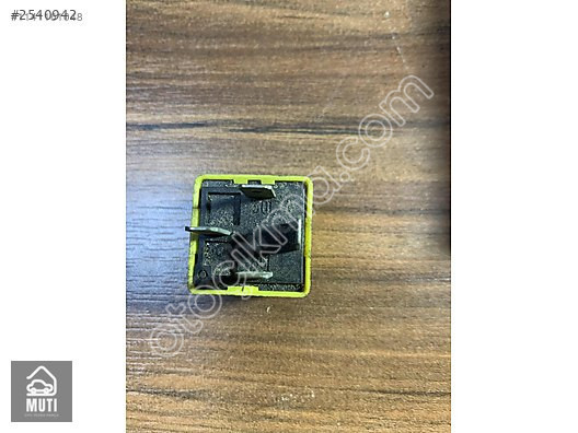 Ford Sarı Röle 4 Pinli G1UHD
