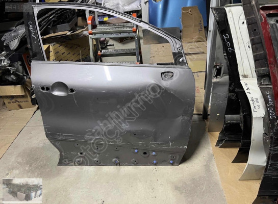 RENAULT CAPTUR SAĞ ÖN KAPI ORJİNAL ÇIKMA