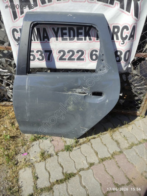 Dacia Duster sol arka kapı