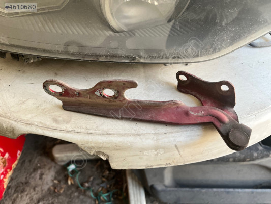 Toyota corolla kaput menteşesi