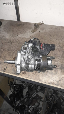 Renault 1.9 clio mazot pompası