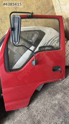 ISUZU ŞAMPİON SOL ÖN KAPI
