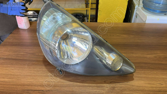 HONDA JAZZ SAĞ ÖN FAR