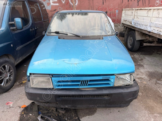 Fiat Uno motor travesi
