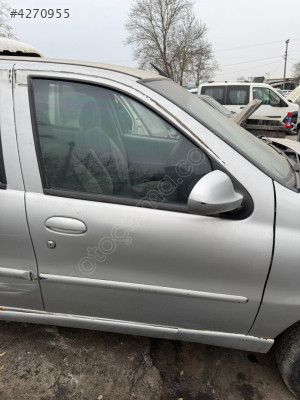 FİAT ALBEA SAĞ ÖN KAPI