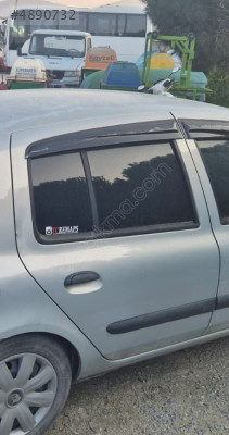 RENAULT CLİO SAĞ ARKA KAPI ÇIKMA